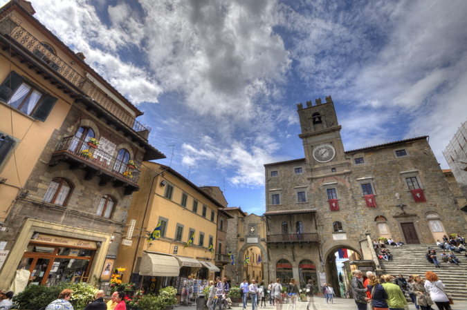 Foto piazza Cortona