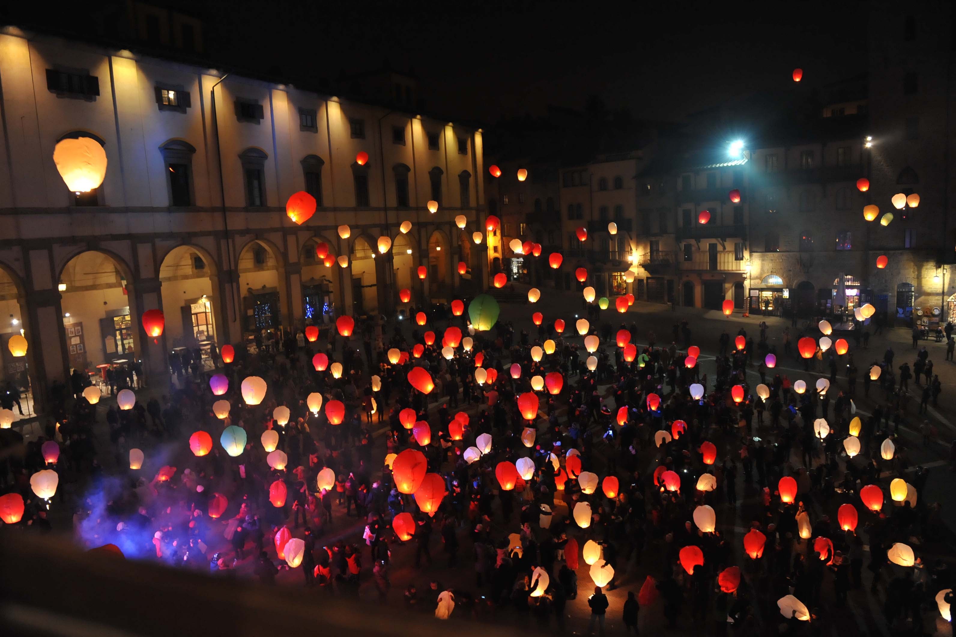 Lanterne in piazza GRande