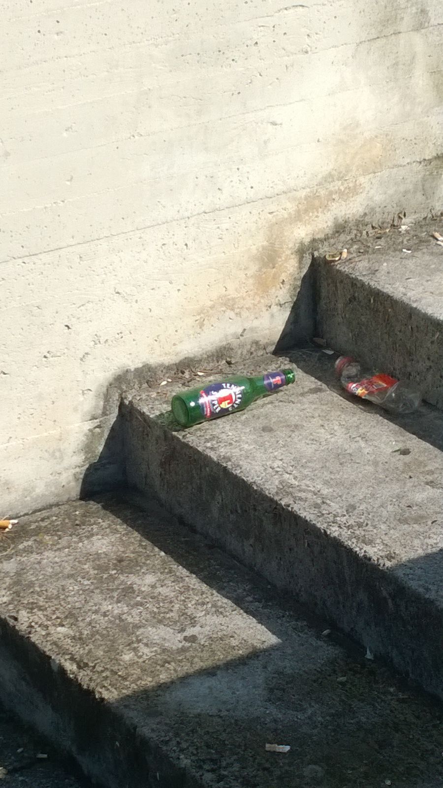 prefettura bottiglie due