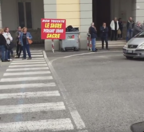 sagre sit in