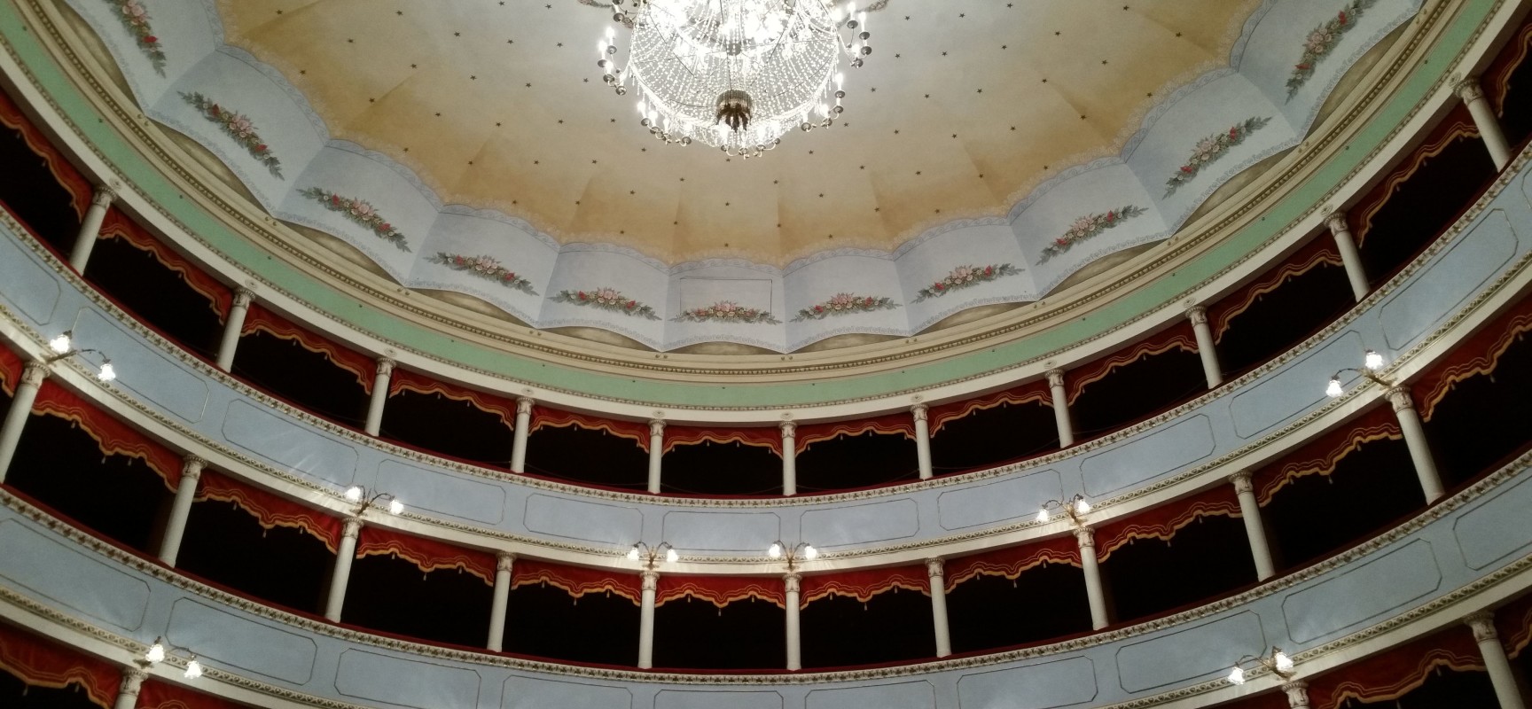 teatro petrarca