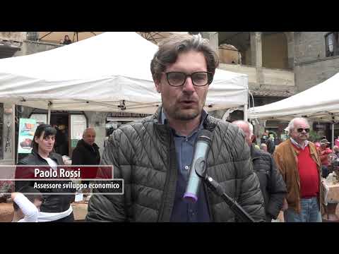 Cortona, si è tenuta il primo maggio la Fiera del Fiore e del Rame