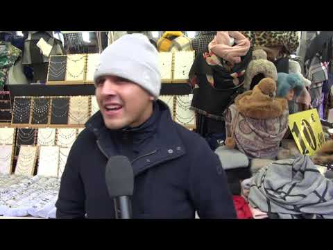 Arezzo, arriva la befana con i dolci e il carbone