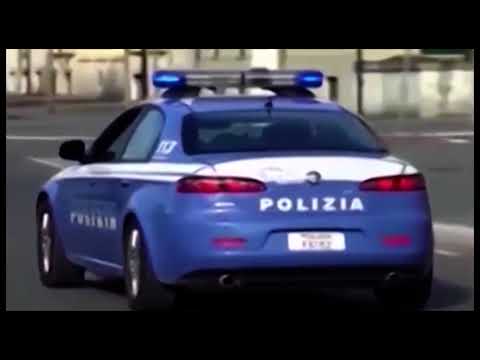 Due serre di marijuana nel mini appartamento: in manette un 44enne aretino