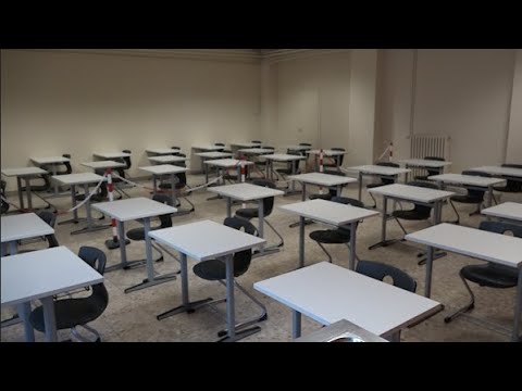 Monte San Savino, i banchi del Miur arrivati all'Istituto Magini: si torna a mangiare a scuola