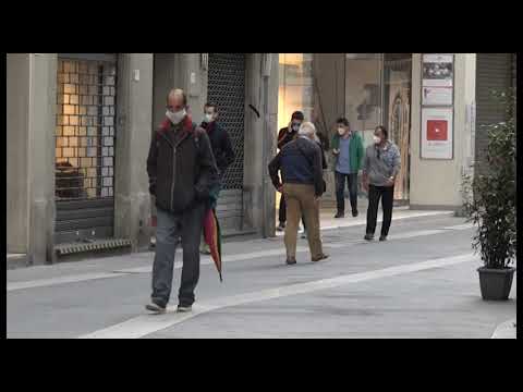 Arezzo, passeggiate in bici e a piedi ma rispettando le regole 