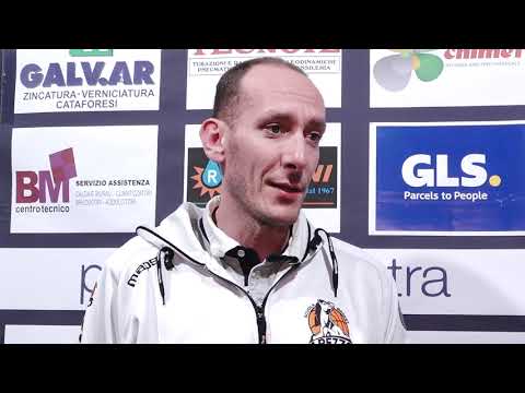 Poker dell'Amen Scuola Basket Arezzo che vince il derby con la Synergy