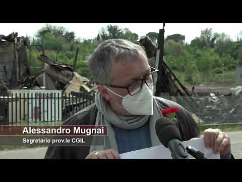 Primo maggio di fronte alle macerie della Valentino a Levane