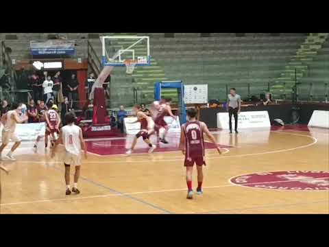 L'Amen Scuola Basket Arezzo espugnando Livorno 83-67