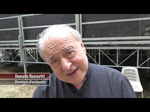 Arezzo, il maestro Renzetti all'Anfiteatro con i cinquanta elementi della Filarmonica Rossini