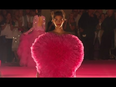 La grande moda in Piazza Grande per le donne operate al seno: l'evento di Scervino e Sugar