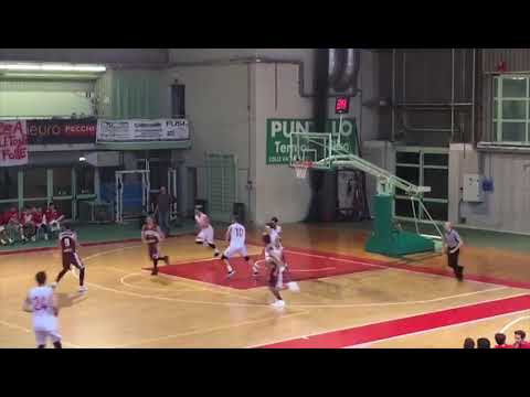Basket, buona la prima per Coach Serravalli: netta vittoria dell'Amen Sba a Colle