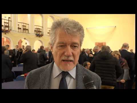 Natale, gli auguri del sindaco Ghinelli: 