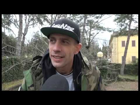 Street art, Solo & Diamond incontrano gli studenti aretini