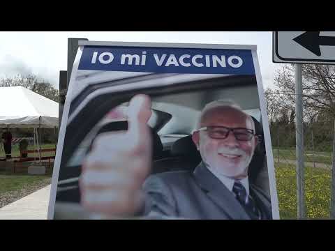 Taxi gratis per vaccinarsi, servizio prorogato fino a fine luglio e per gli over 60