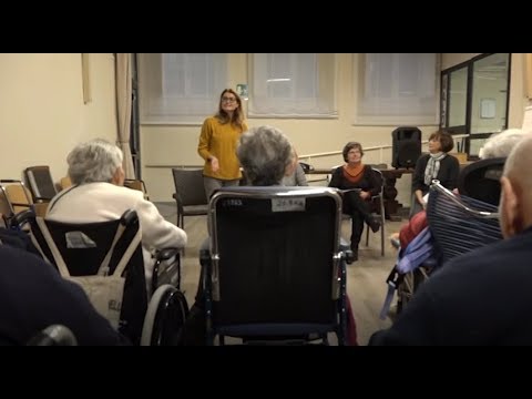 Gli ospiti della Casa Pia si raccontano: al via gli incontri di lettura delle loro autobiografie