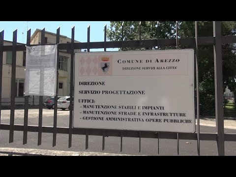 Arezzo. Geometra accoltellato degli uffici manutenzione del Comune