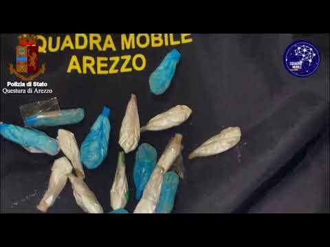 Arezzo. Sorpreso a spacciare eroina, minorenne bloccato dalla Squadra mobile