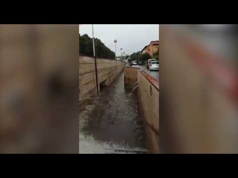 Arezzo, maltempo: strade e sottopassaggi allegati, estesa di un giorno l'allerta meteo
