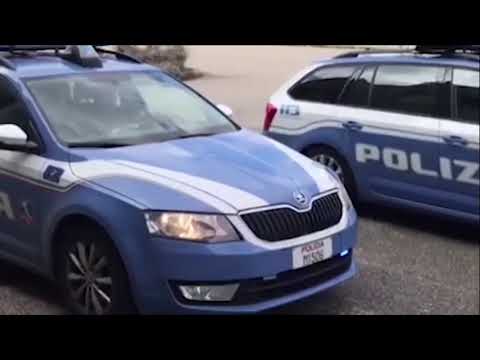 Eccesso di velocità e cellulare alla guida: raffica di multe della Polizia Stradale