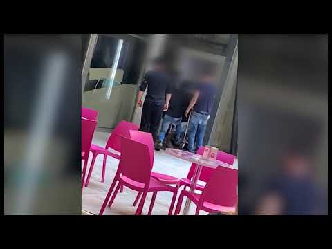 Arezzo.Trascinano un tonno e lo infilano dentro a un ascensore: Asl chiude ristorante