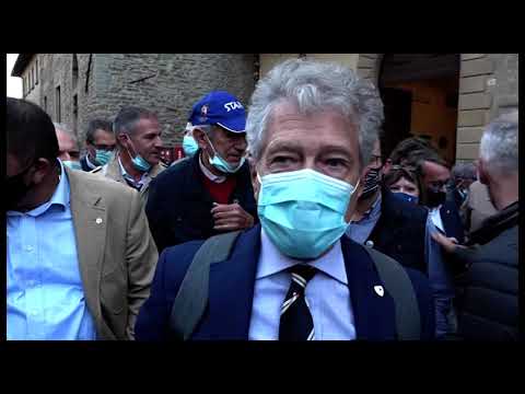 Arezzo: Ghinelli riconfermato alla carica di sindaco. La festa e i primi commenti