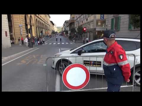 Arezzo: bene i fine settimana di pedonalizzazione. I ristoratori: 