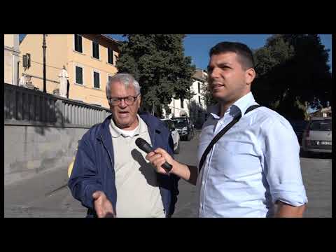 Sos Arezzo Tv - Piazza S.Agostino ed il suo strano semaforo