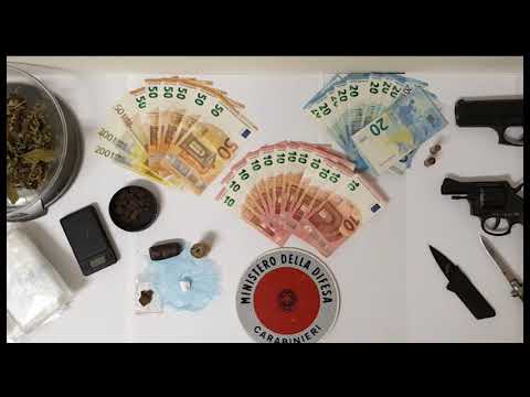 Sorpreso con hashish, oppio e cocaina nascosta in casa: arrestato un 40enne