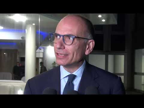 Enrico Letta torna ad arezzo dopo elezioni