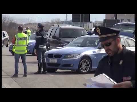 Arezzo, arrestato in A1 al casello aretino. Fuggiva dai domiciliari