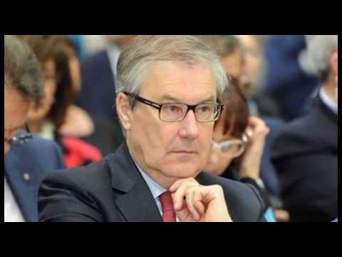 Banca Etruria, Boschi ed altri 13 imputati a processo per le consulenze d'oro