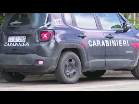 Arezzo. Razzia nelle auto in sosta in zona Giotto: due denunciati