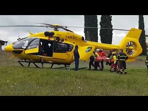 Operaio colpito alla testa da un traliccio, portato in codice rosso alle Scotte